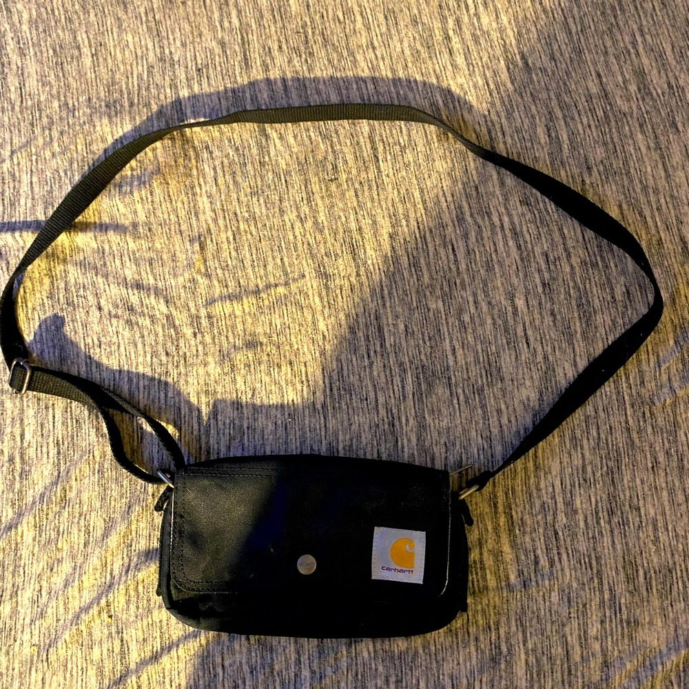 black carhartt cross body bag